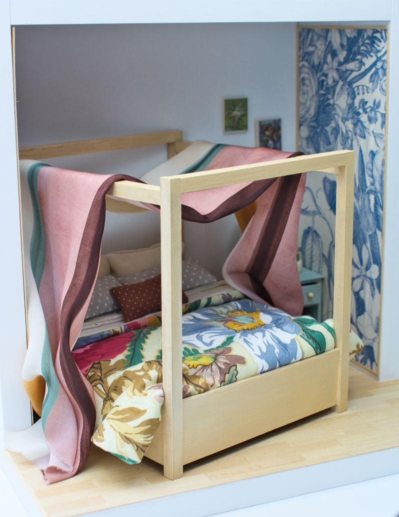 Miniature Canopy Bed